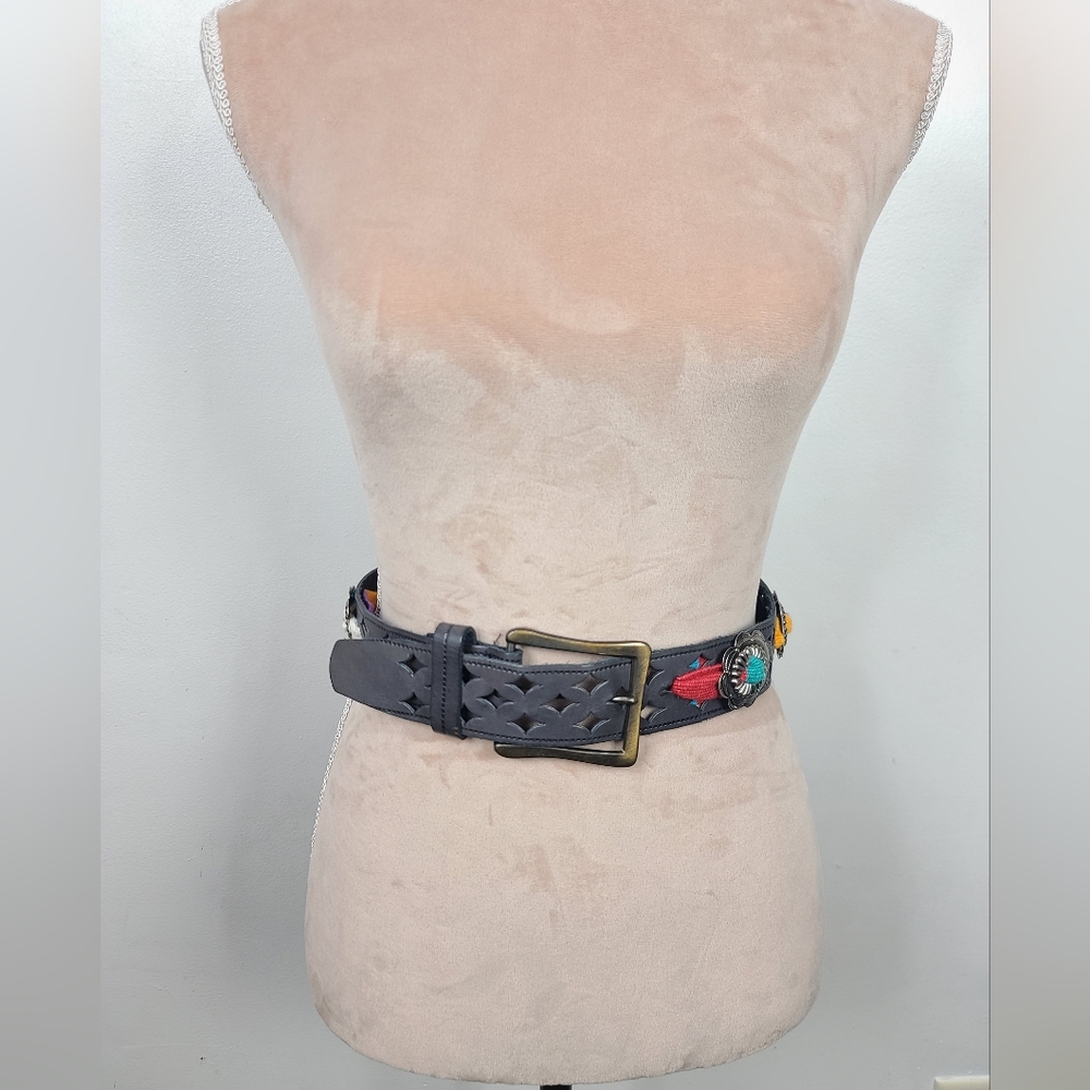 Vintage Charcoal Gray Western Leather Serape Silver-Tone Stamped Concho Belt M - Picture 5 of 16